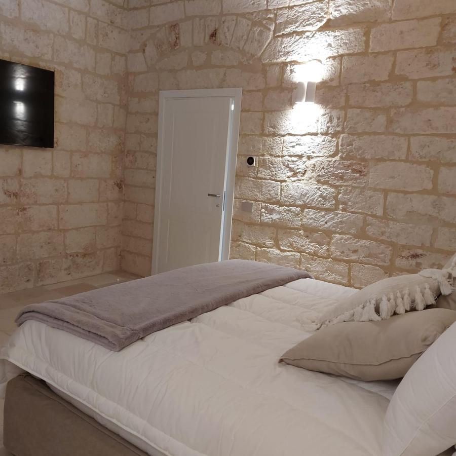 Palazzo Momi Bed & Breakfast Bari Exterior photo