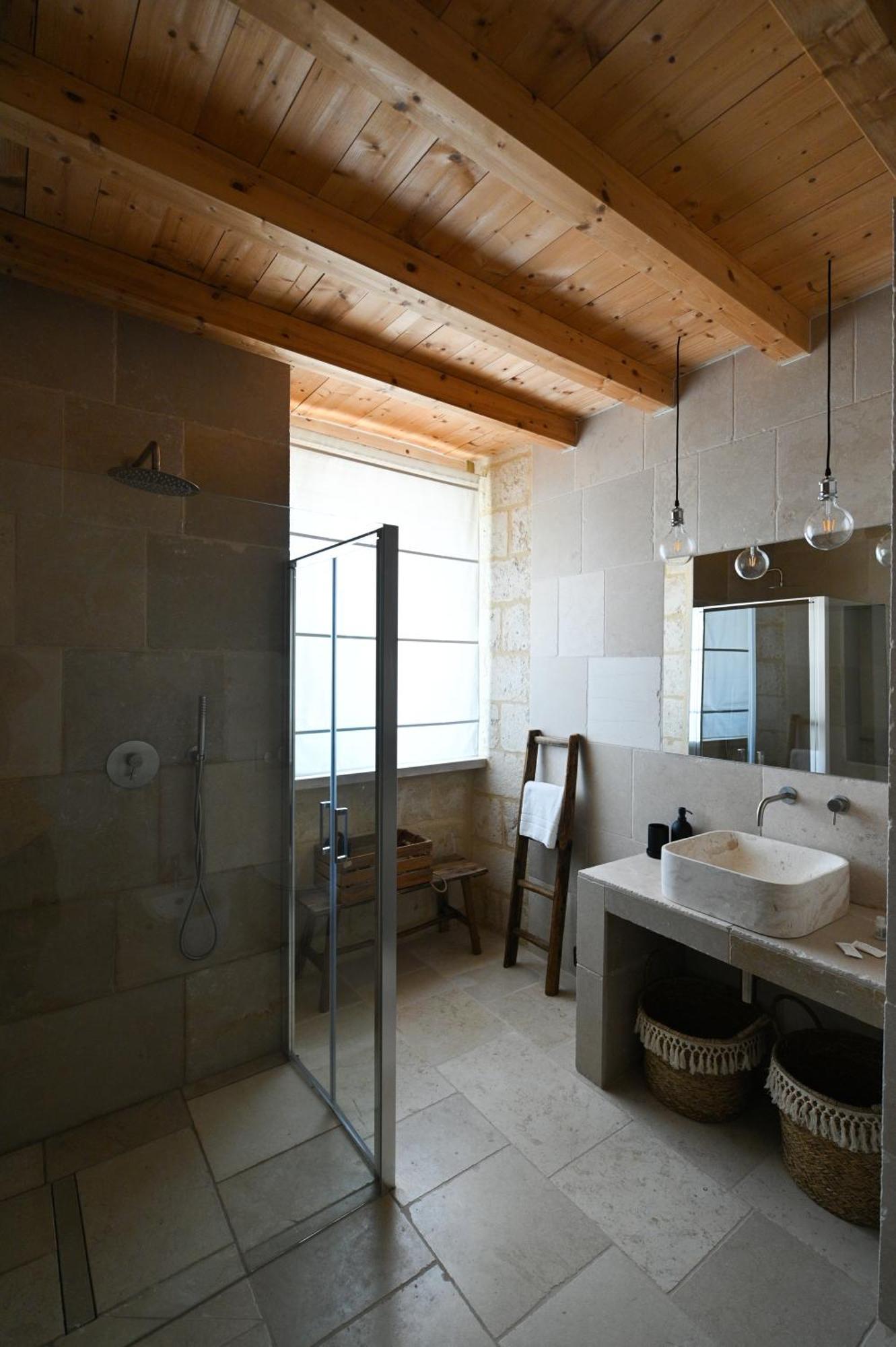 Palazzo Momi Bed & Breakfast Bari Exterior photo